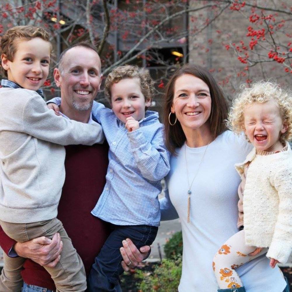 Meet your Posher, Lisa